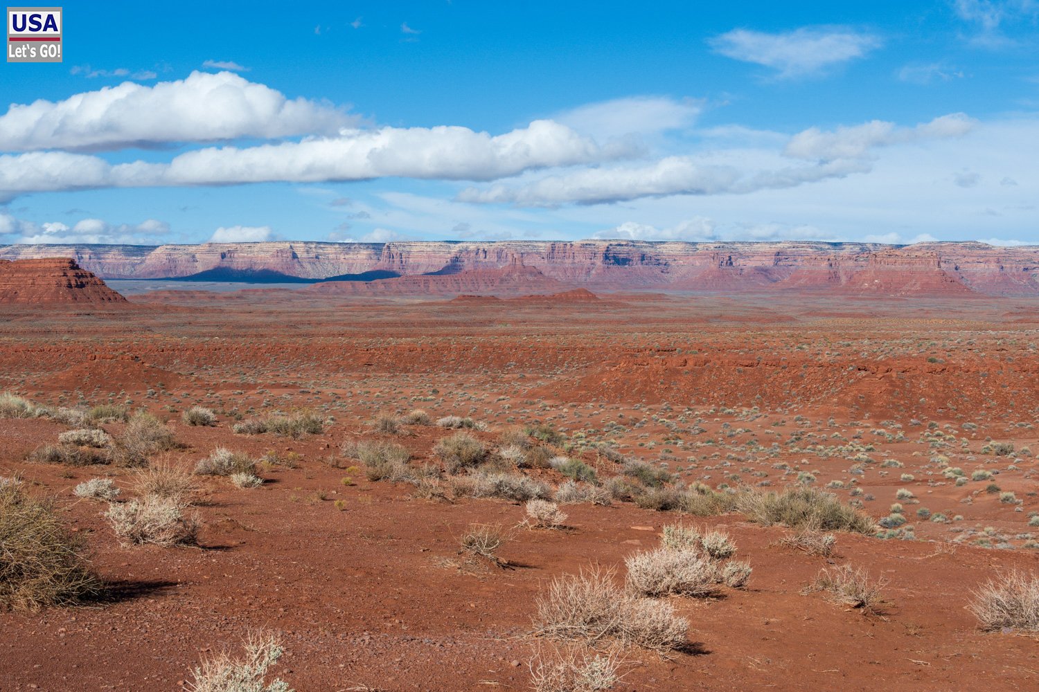 Mehrere Buttes und Monolithen entlang der Looproad im Valley of the Gods